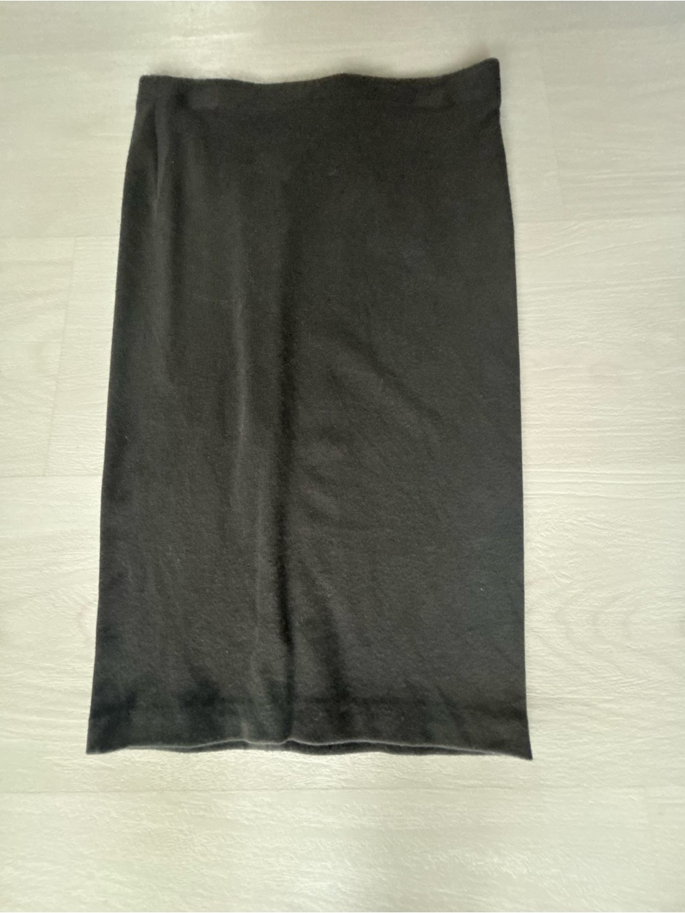 Vince Black Knit Pencil Skirt - Sleek Straight Hem